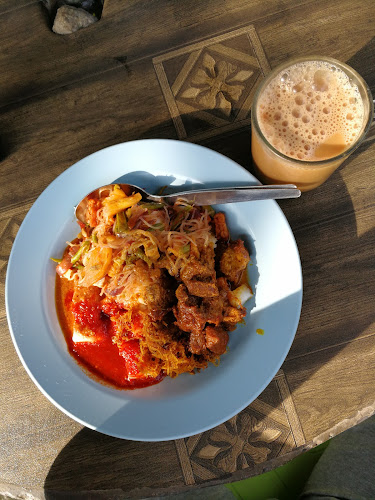 Warung Dayak - Gastronomi dan perhotelan