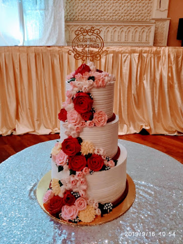 Liana's Fresh N Bake - Gastronomi dan perhotelan