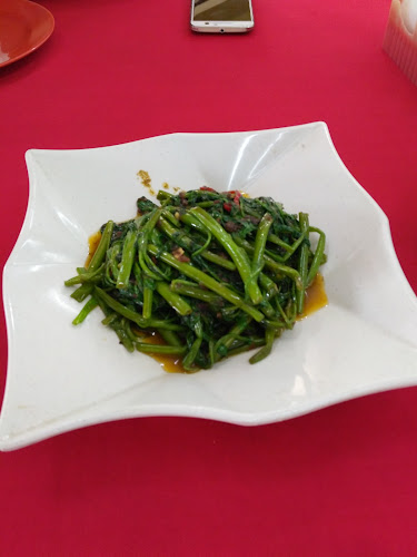 Opinii despre Ninety Nine Seafood Restaurant în Klang - Gastronomi dan perhotelan