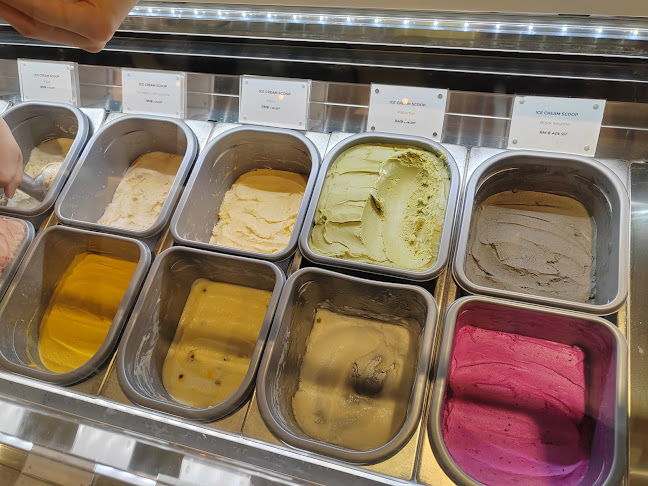 Xiao By Crustz - Gastronomi dan perhotelan