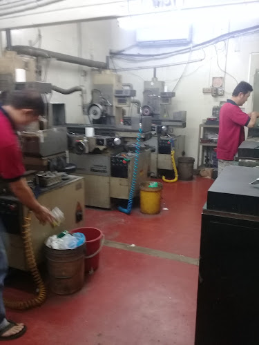 Opinii despre Syarikat Uni Bakery în Ayer Itam - Gastronomi dan perhotelan