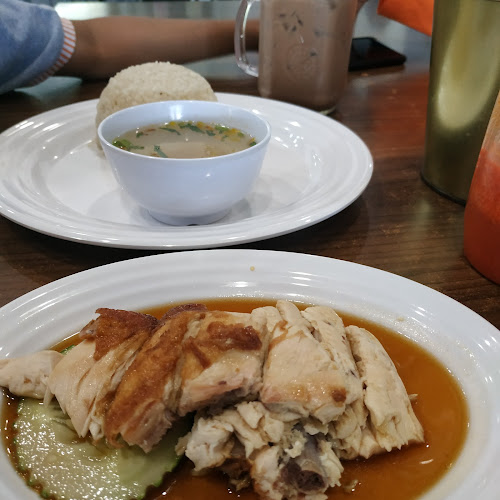 Comentarii opinii despre Dayang Sarawak Corner Cafe