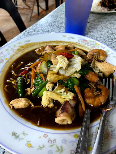 Opinii despre Gerai Makan PakYa în Kuala Kangsar - Gastronomi dan perhotelan