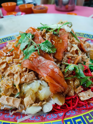 Comentarii opinii despre New Paris Restaurant