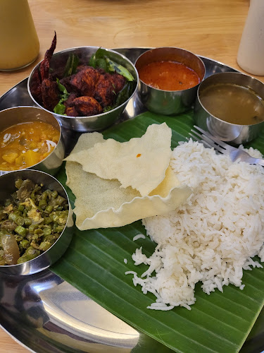 Comentarii opinii despre Rempah Ratus - Banana Leaf Cafe with South Indian Cuisine (Indian Restaurant, Banana Leaf Rice, Briyani, Claypot and Curry)