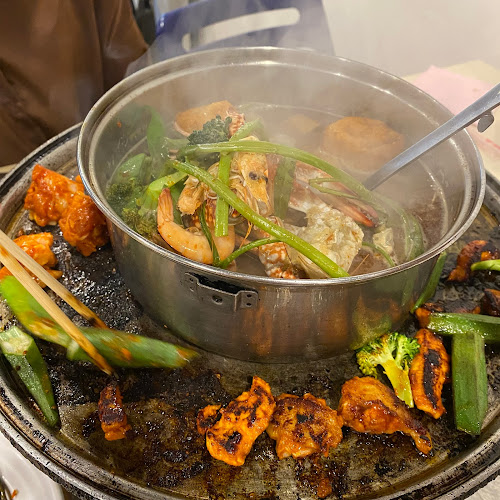 Opinii despre Kapten Steamboat and Grill în Johor Bahru - Gastronomi dan perhotelan