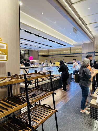 Mid Valley Megamall, LG-043 A & 044, Lingkaran Syed Putra, Mid Valley City, 59200 Kuala Lumpur, Wilayah Persekutuan Kuala Lumpur