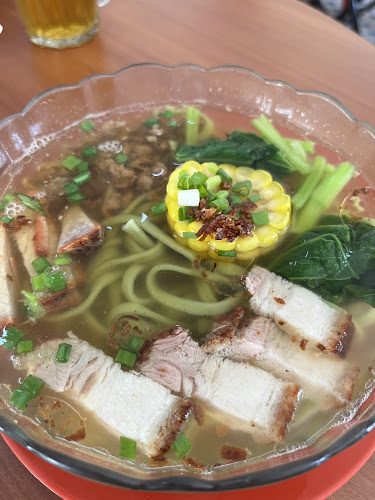 Kings Mee kedai kopi - Gastronomi dan perhotelan