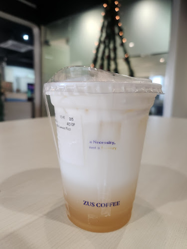 Opinii despre ZUS Coffee - Lintas Plaza, Kota Kinabalu în Kota Kinabalu - Gastronomi dan perhotelan