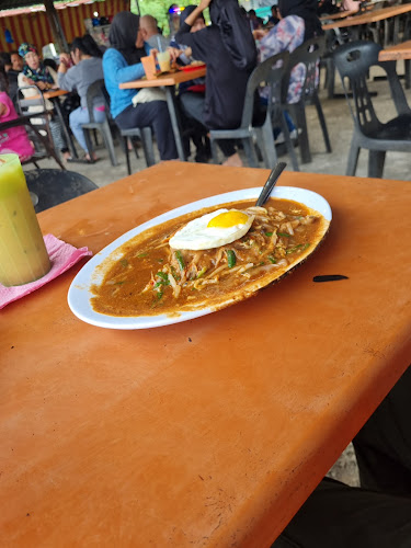 Opinii despre Along Char Koey Teaw în Parit Buntar - Gastronomi dan perhotelan