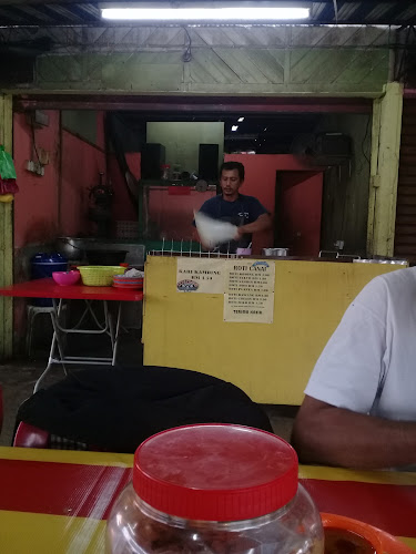 Opinii despre Gerai Roti Canai Kelemak în Alor Gajah - Gastronomi dan perhotelan
