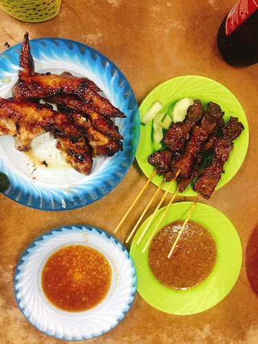 Opinii despre Lotus Coffee Shop în Kota Kinabalu - Gastronomi dan perhotelan