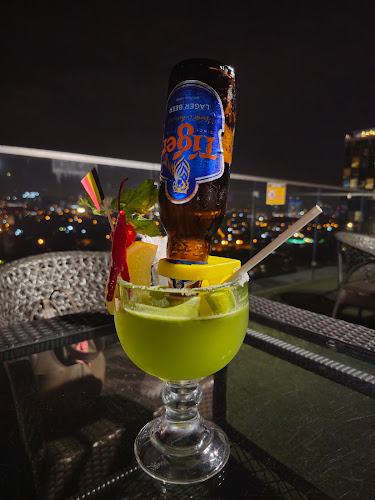 The Voice Skypark Onecity - Gastronomi dan perhotelan