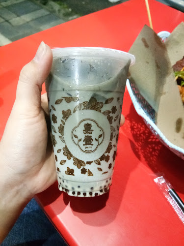 Comentarii opinii despre 嘉壹五福城 JIAYI SUTERA