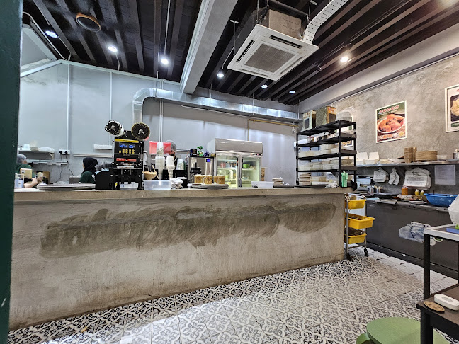 Comentarii opinii despre Kopiloco Johor Bahru City