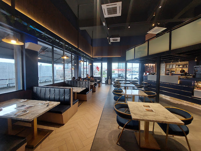 X.Street Cafe & Dine - Gastronomi dan perhotelan