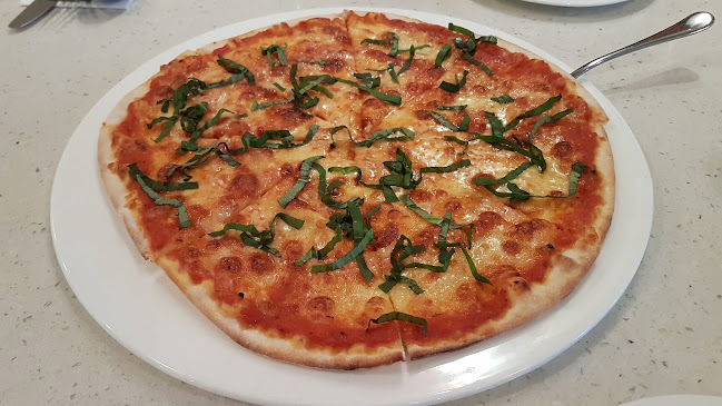 Ground Floor, Lot 3C-G-2, Straits Quay, Jalan Seri Tg Pinang, 10470 Tanjung Tokong, Pulau Pinang