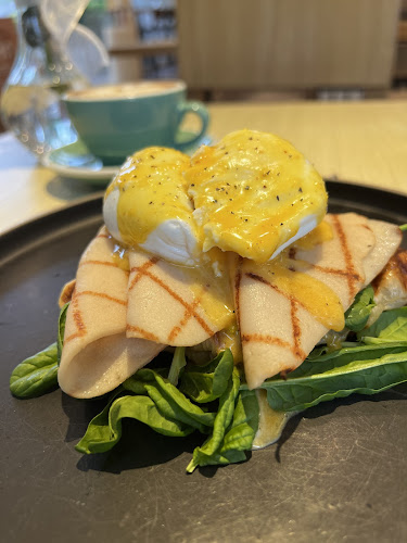 62, Lebuh Glugor, Taman Gelugur, 11600 Jelutong, Pulau Pinang