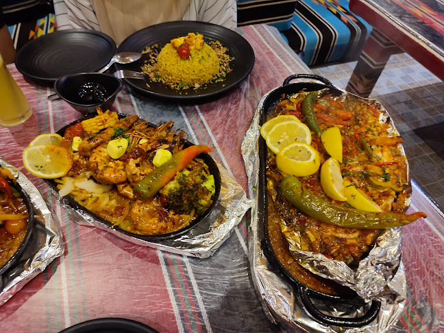 La Familia Restaurant - Gastronomi dan perhotelan