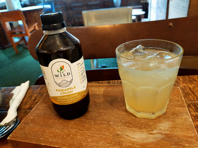 Opinii despre 95 Degres Art Cafe în Subang Jaya - Gastronomi dan perhotelan