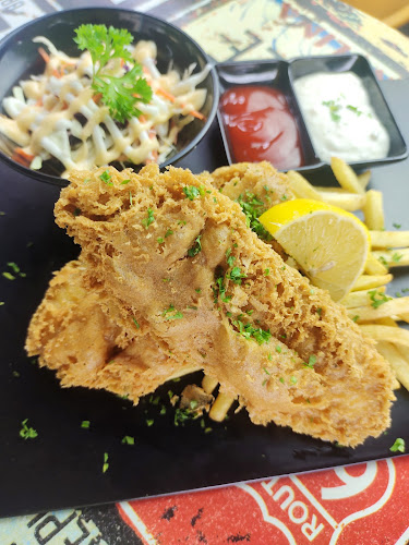 Comentarii opinii despre The Silver Forks Warong . Bistro