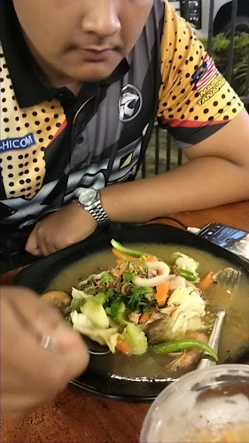 Opinii despre Restoran Are We Corner în Taiping - Gastronomi dan perhotelan