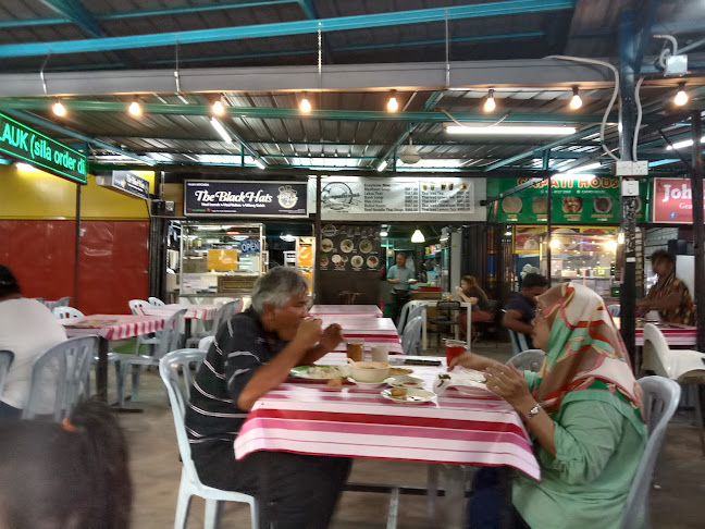 Opinii despre Medan Selera Taman Kosas în Ampang - Gastronomi dan perhotelan