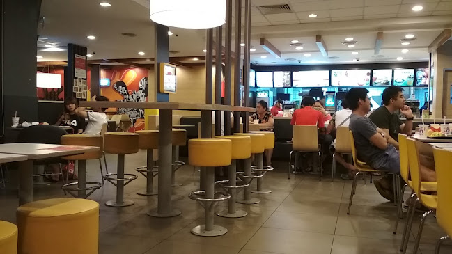 Comentarii opinii despre McDonald's Taman Sri Yaacob