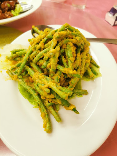 Rainbow Seafood Restaurant - Menglembu