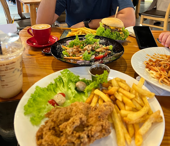 Burn Cafe - Gastronomi dan perhotelan