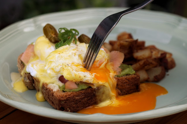 Let's Meat | American Restaurant | American Food | American Breakfast