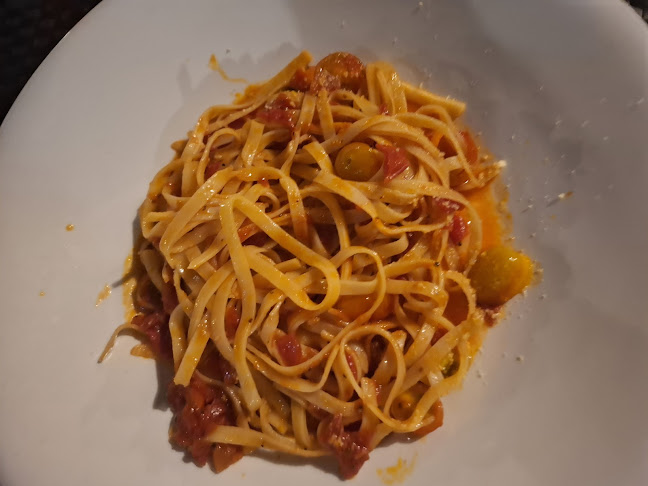 Opinii despre Plantation Cafe în Sandakan - Gastronomi dan perhotelan