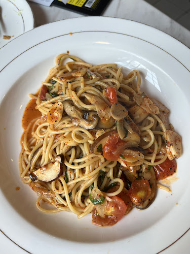 52, Jln Beringin, Taman Melodies, 80250 Johor Bahru, Johor Darul Ta'zim