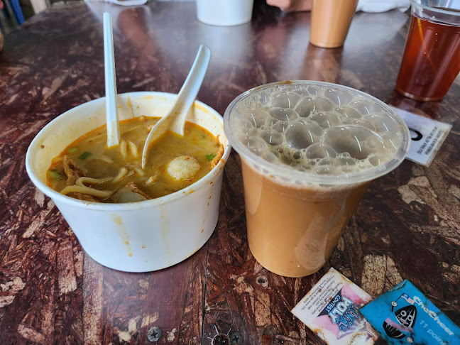 Mee Kari Ami - Gastronomi dan perhotelan