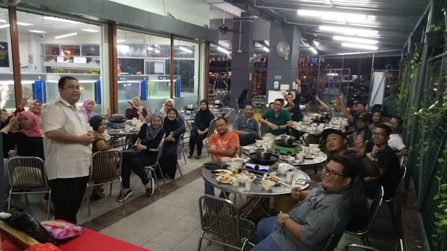 Comentarii opinii despre Kedai Makanan Sedap Ipoh Restoran Kelisa SG