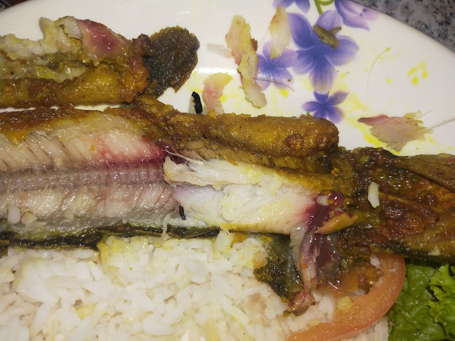 Roti Segar And Cafe - Gastronomi dan perhotelan