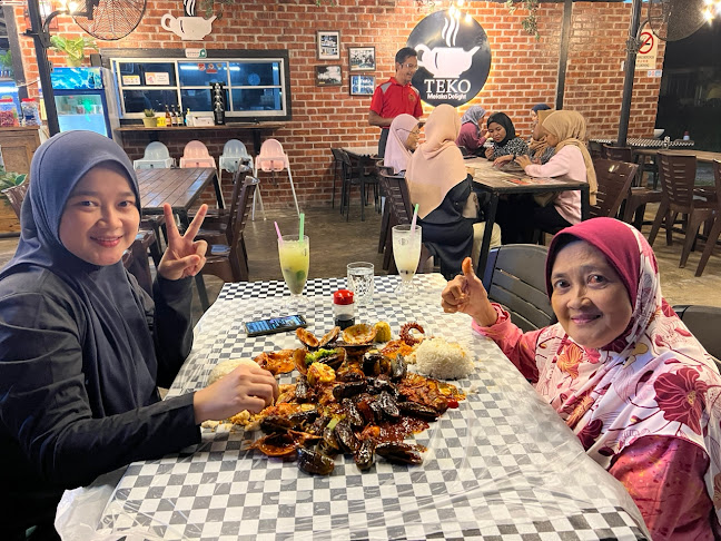 Comentarii opinii despre TEKO Sidewalk