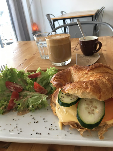 Simple Cup Coffee - Gastronomi dan perhotelan