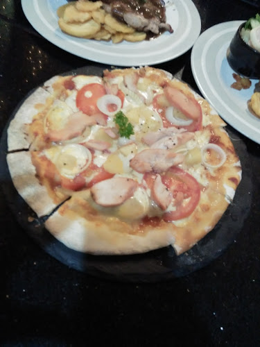 Opinii despre Unique Eatery Cafe în Bintulu - Gastronomi dan perhotelan