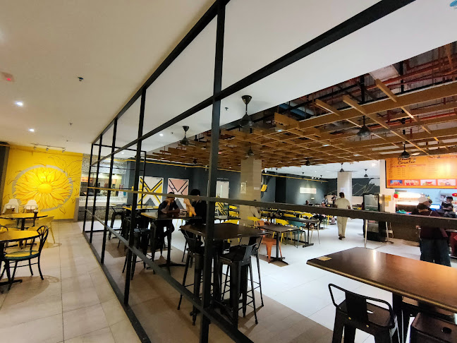 Serapi Food Village Lot 133 & 157 Section 21, Kuching Town Land District, Jalan Tun Abang Haji Openg, 93150 Kuching, Sarawak