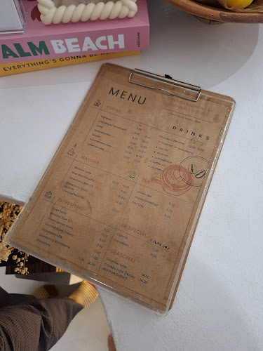 CRUMBSANDMINT - Shah Alam