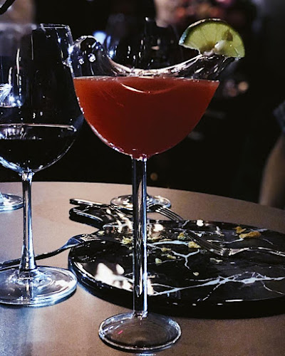 The Blackbird Wine Bar - Miri