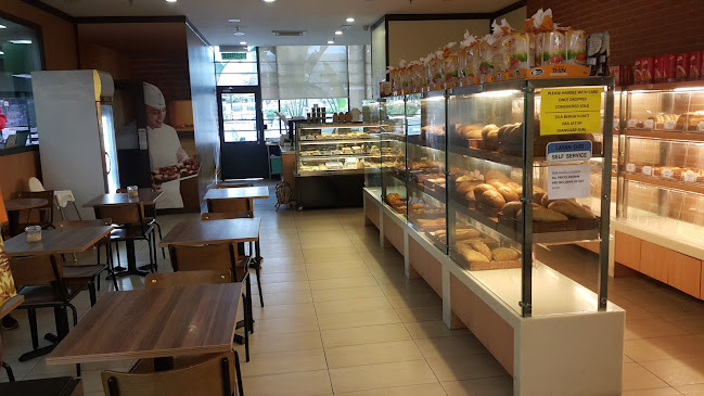 Hiestand - Swiss Gourmet Bakery - Gastronomi dan perhotelan