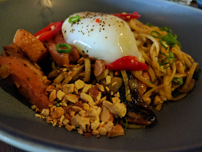 Opinii despre Faculty of Caffeine în Johor Bahru - Gastronomi dan perhotelan