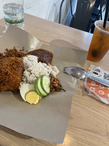 Opinii despre Nasi Lemak Kura în Johor Bahru - Gastronomi dan perhotelan