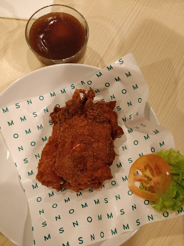 Nomms Pressure Fried Chicken