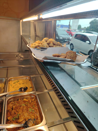 Comentarii opinii despre Farouk Maju Restaurant