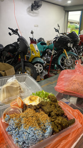 Opinii despre Restoran RUMAH MAS în Johor Bahru - Gastronomi dan perhotelan
