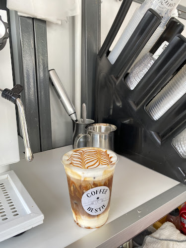 Opinii despre Coffee Bestie în Ayer Keroh - Gastronomi dan perhotelan