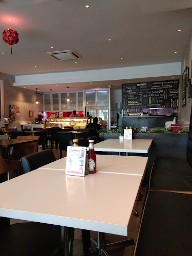 Secret Recipe - Gastronomi dan perhotelan